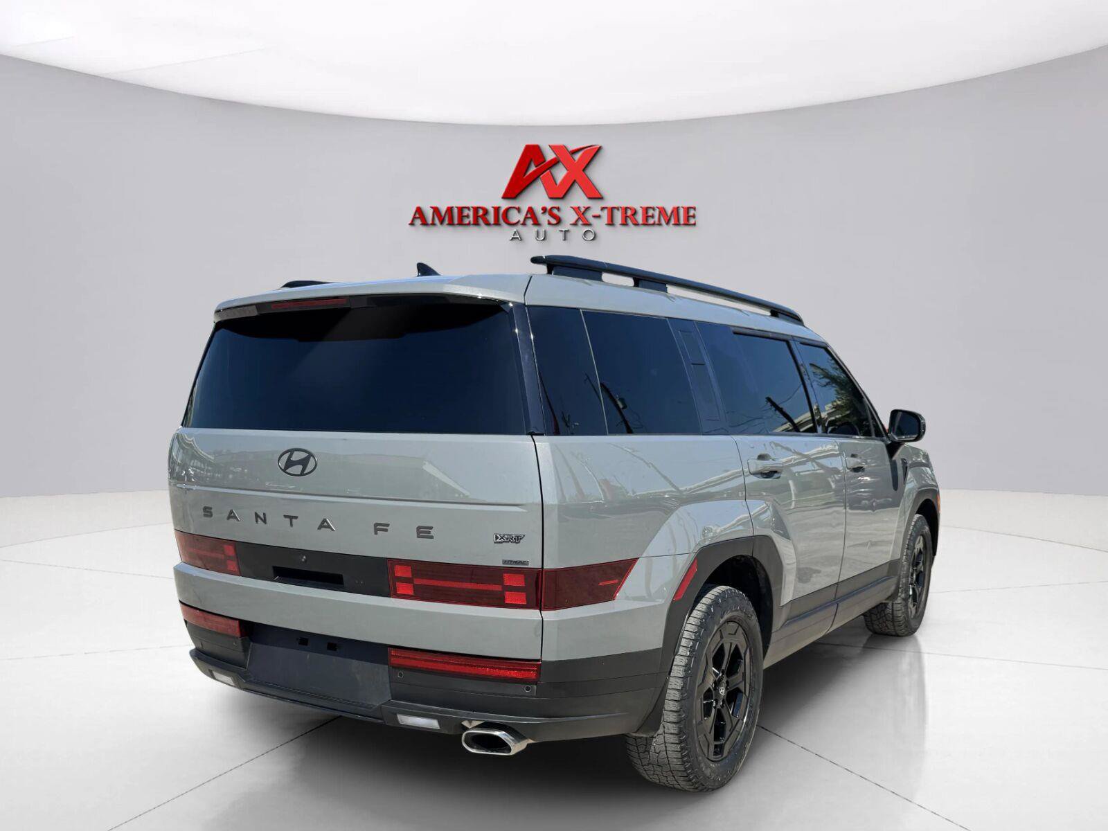 Used 2024 Hyundai Santa Fe XRT AWD/4WD image 7