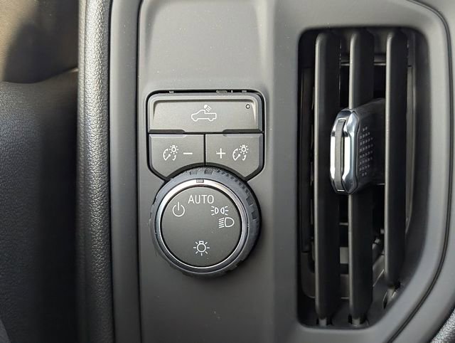 New 2026 Chevrolet Silverado 1500 Custom RWD image 24