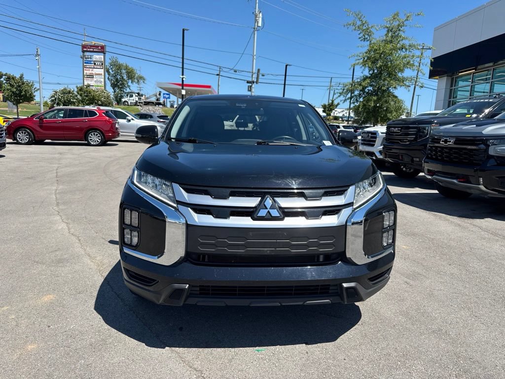 Used 2024 Mitsubishi Outlander Sport SE AWD/4WD image 2