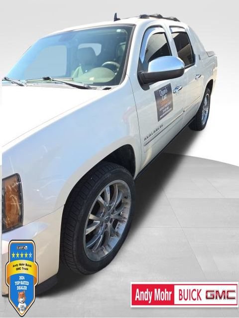 Used 2013 Chevrolet Avalanche LTZ