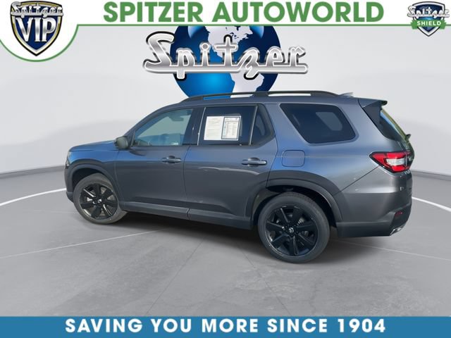 Used 2025 Honda Pilot Black Edition image 7
