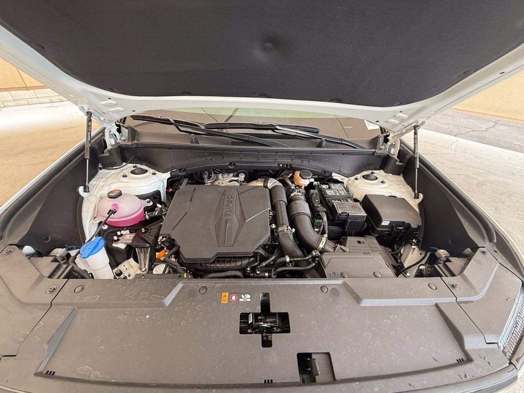 Used 2025 Hyundai Santa Fe SEL FWD image 49