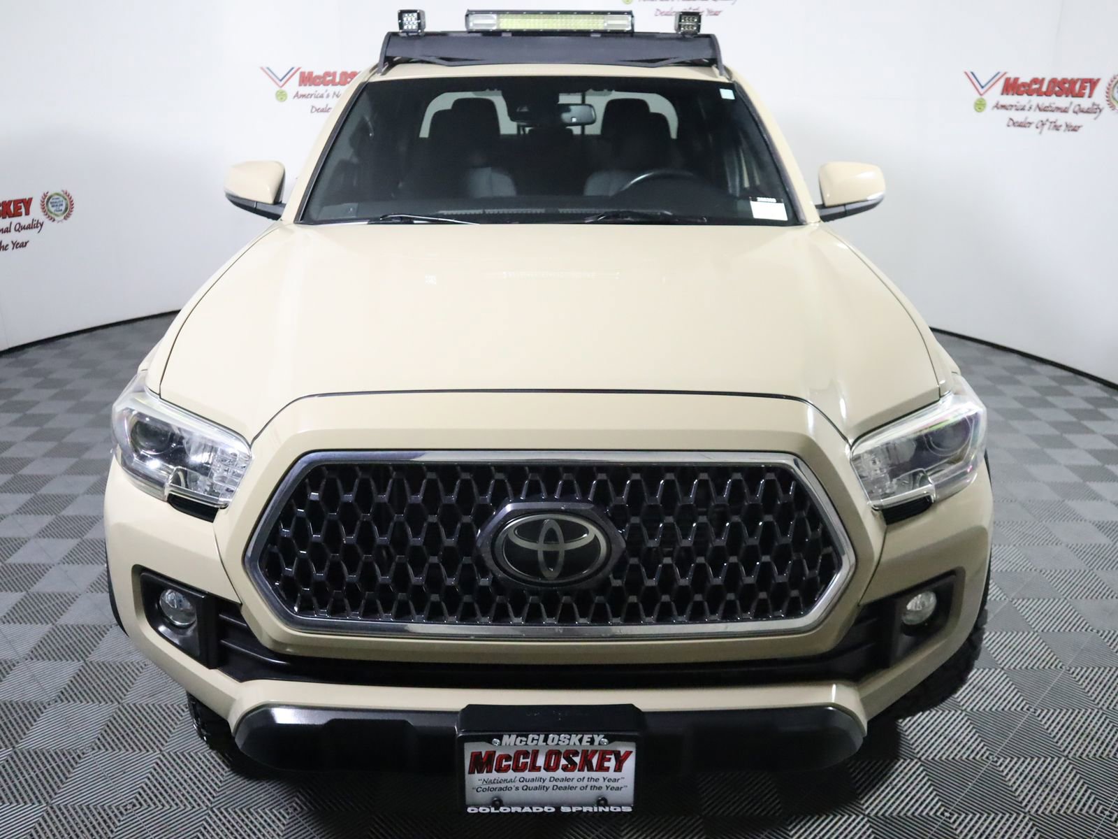 Used 2019 Toyota Tacoma TRD Off-Road w/ Technology Package AWD/4WD image 14