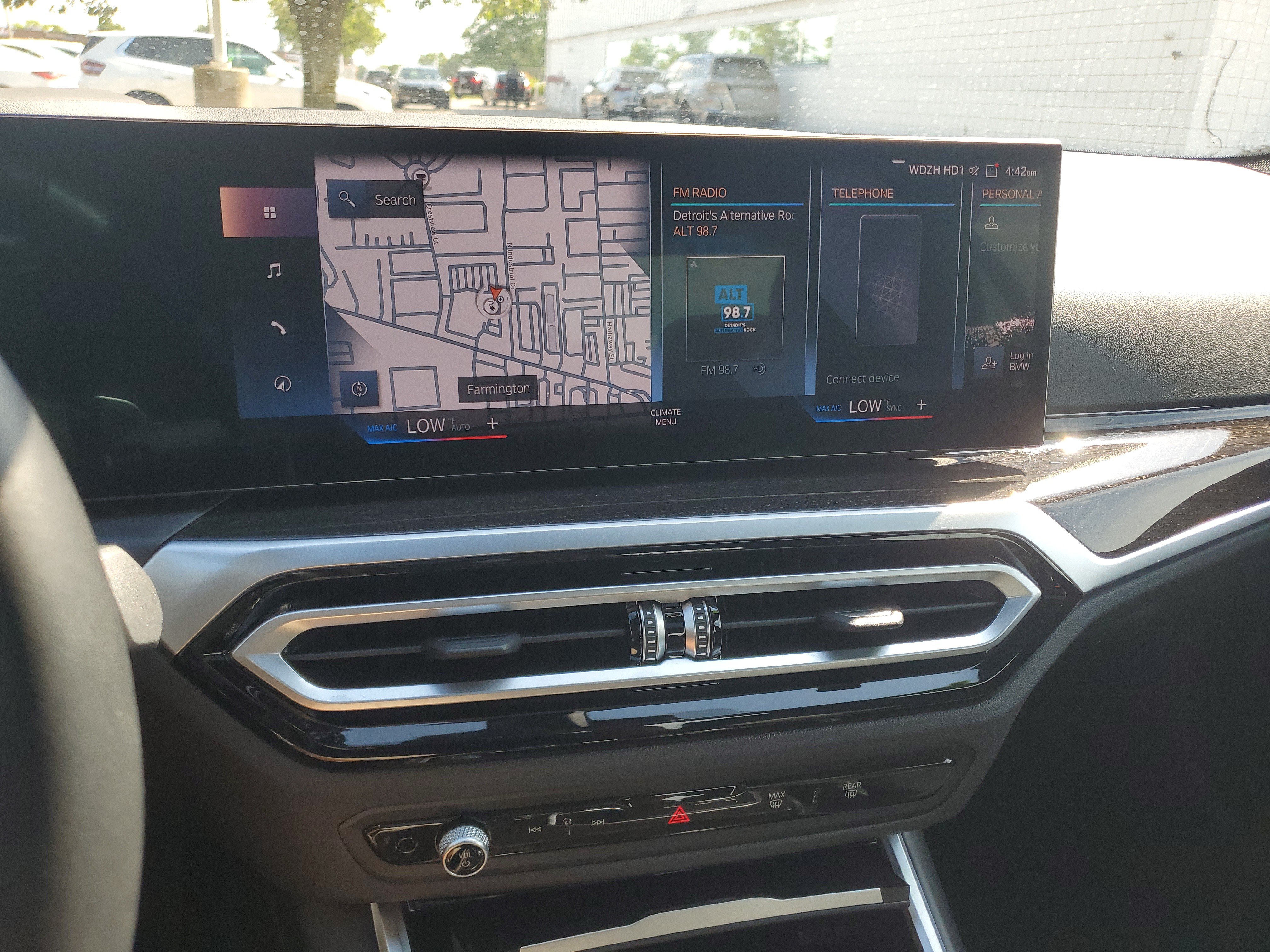Certified 2023 BMW 330e xDrive w/ Premium Package AWD/4WD image 18