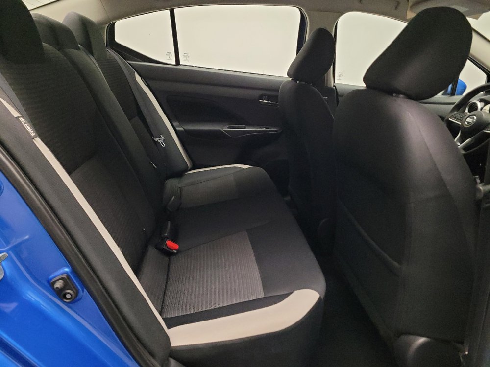 Used 2021 Nissan Versa SV FWD image 19