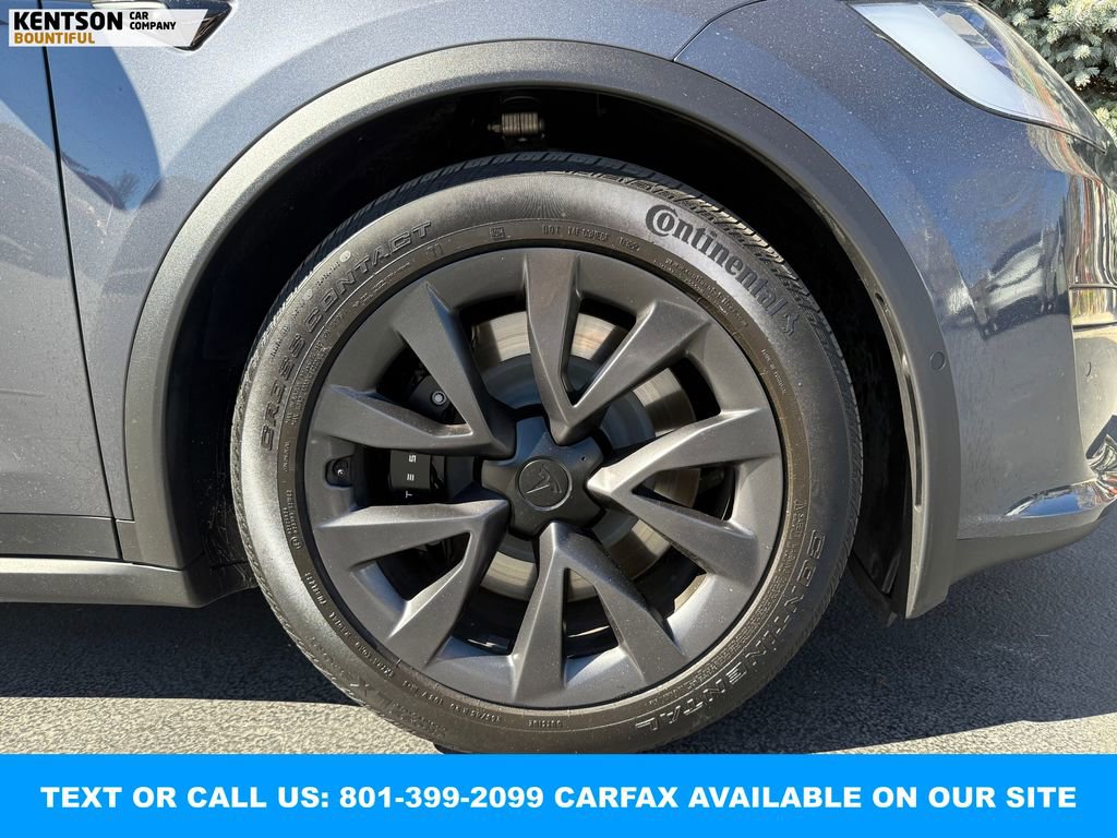 Used 2023 Tesla Model X image 15