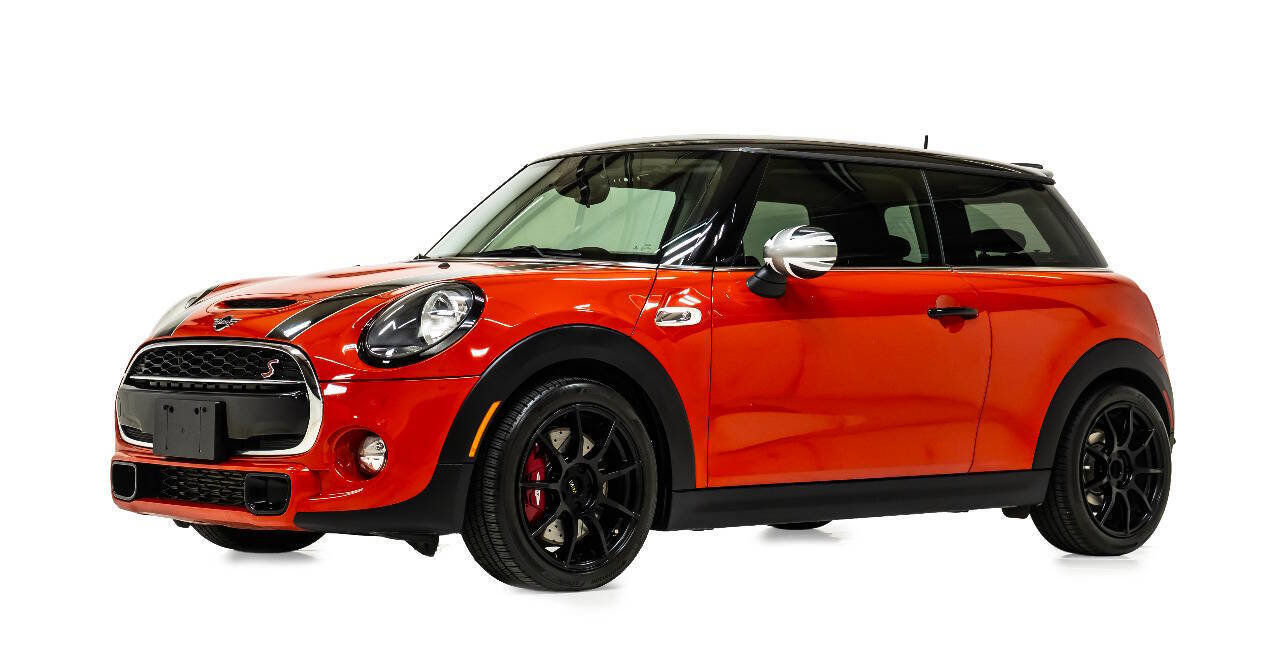 Used 2019 MINI Cooper S FWD image 2