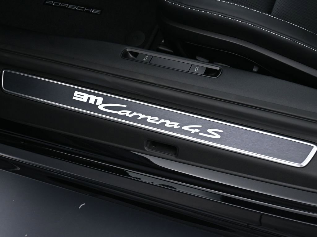 New 2026 Porsche 911 Carrera 4S image 16