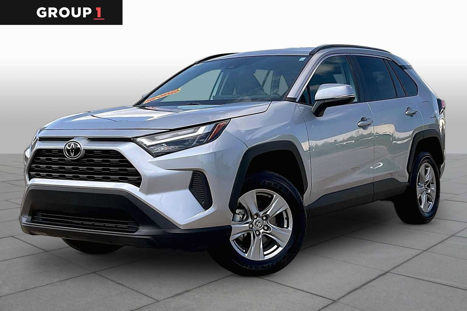 Used 2025 Toyota RAV4 XLE