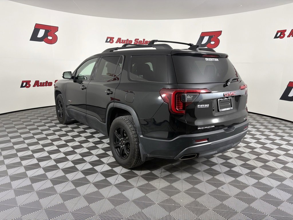 Used 2022 GMC Acadia AT4 w/ Technology Package image 4