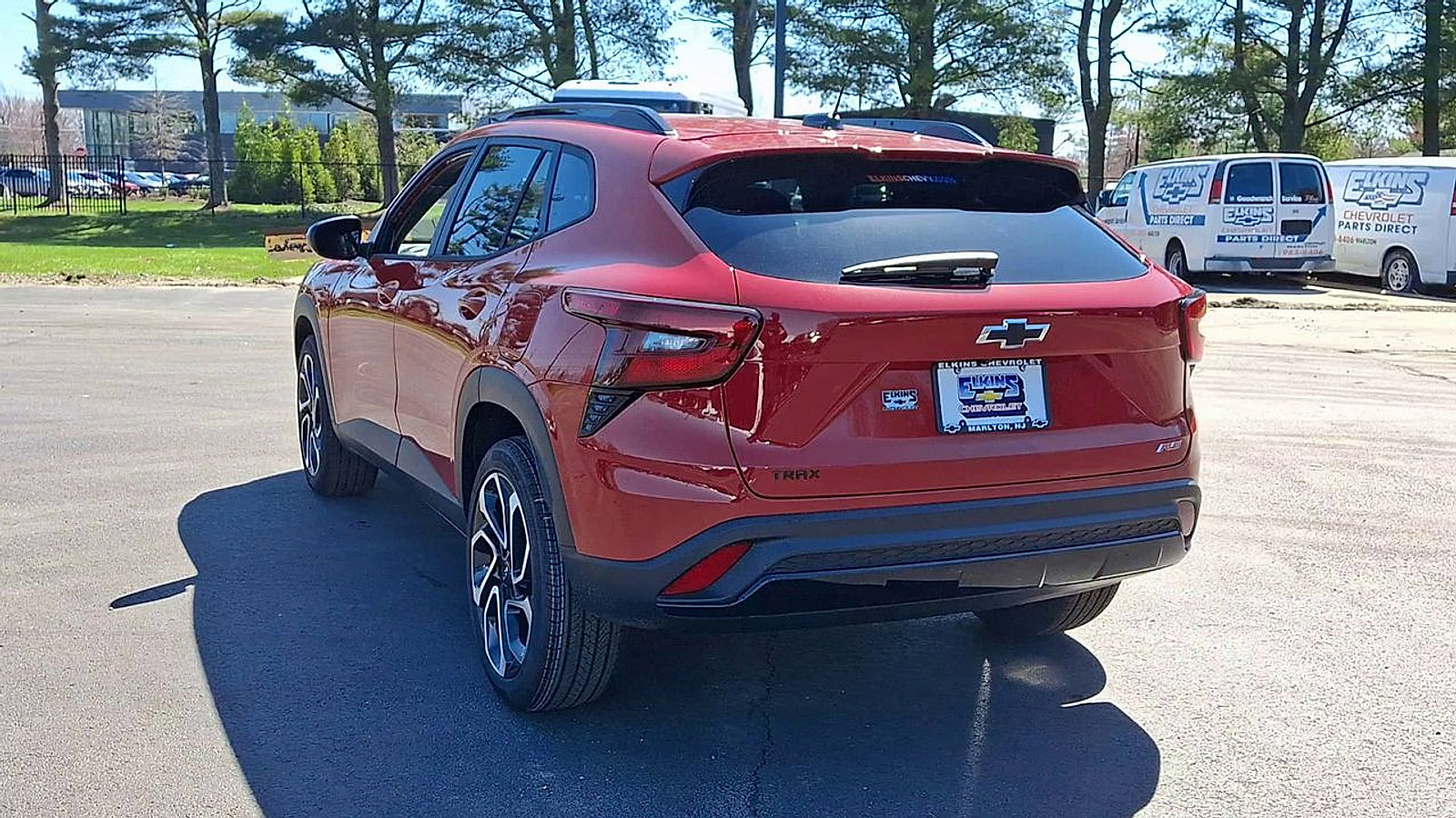 New 2026 Chevrolet Trax RS w/ Sunroof Package FWD image 9