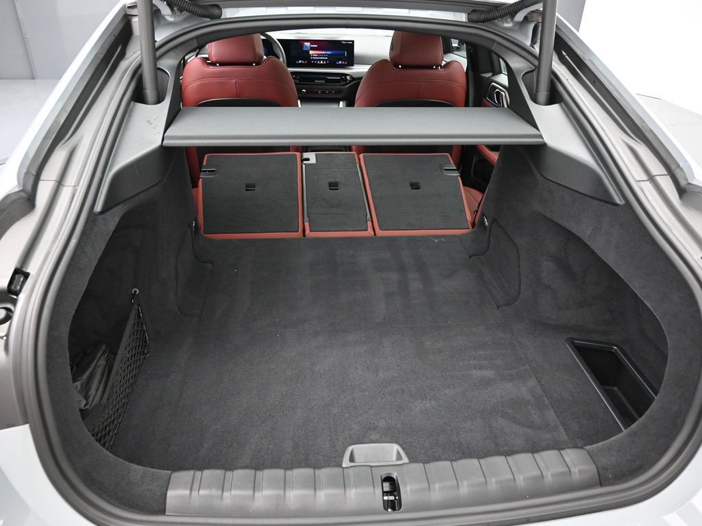 Used 2025 BMW i4 eDrive40 w/ M Sport Package image 23
