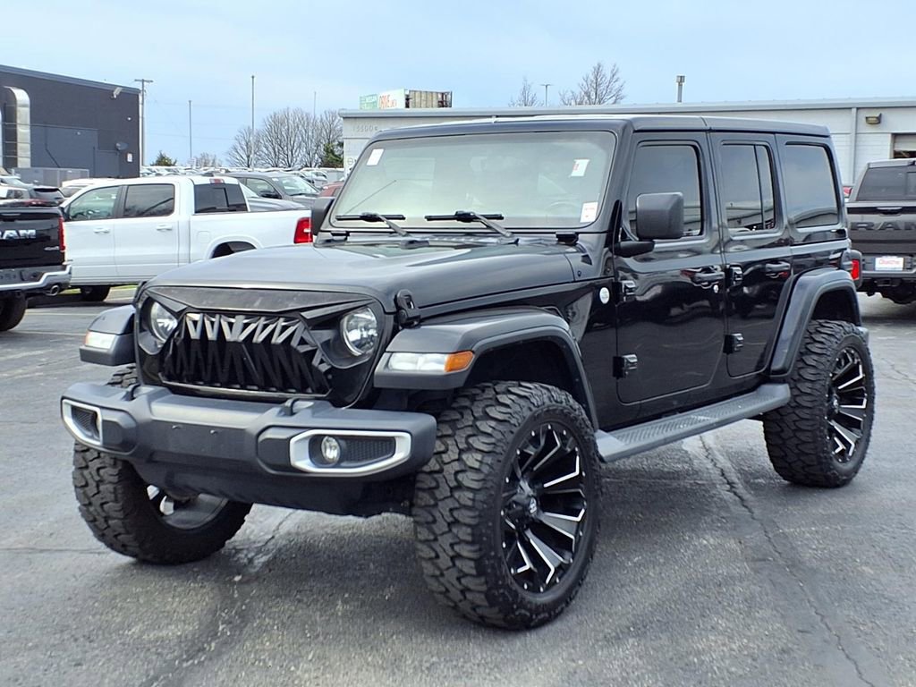 Used 2019 Jeep Wrangler Unlimited Sahara w/ Uconnect 4C Nav & Sound Group image 2