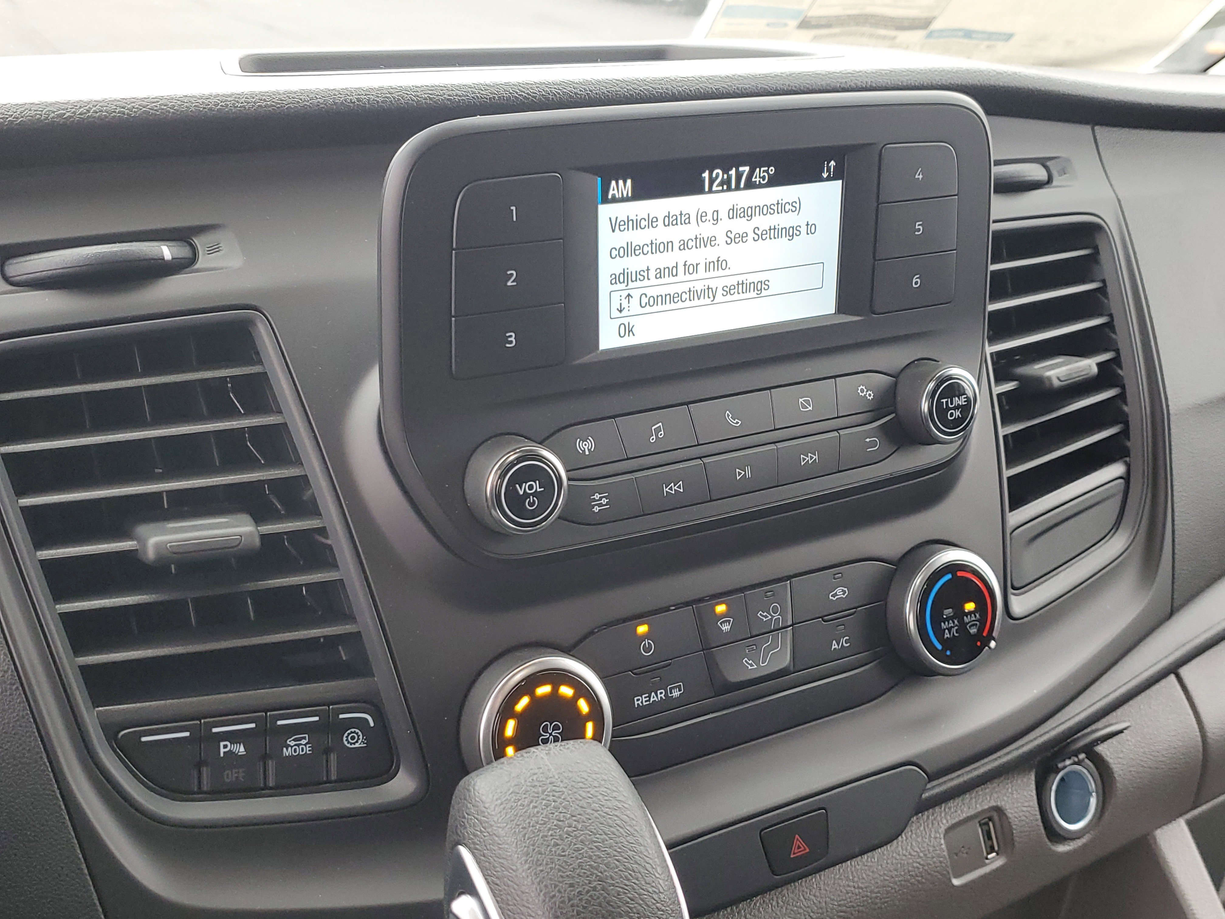 New 2024 Ford Transit 250 148 Medium Roof image 23