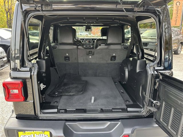 Certified 2020 Jeep Wrangler Unlimited Sahara image 23
