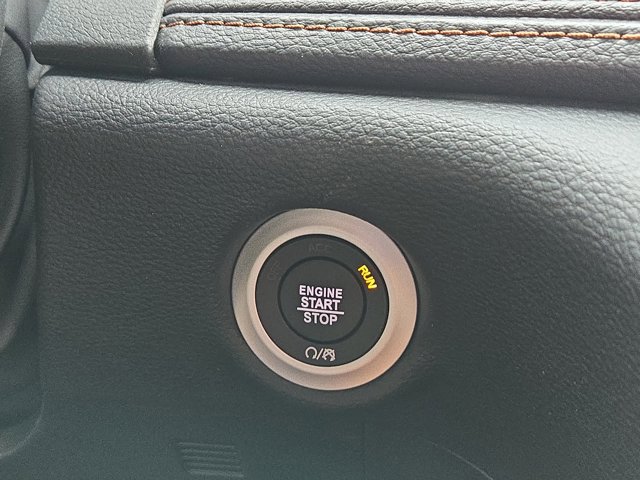 New 2026 Chrysler Pacifica Pinnacle image 27