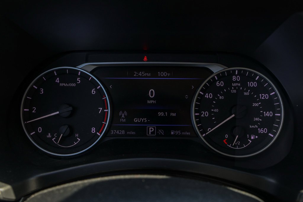 Used 2025 Nissan Sentra SR FWD image 27