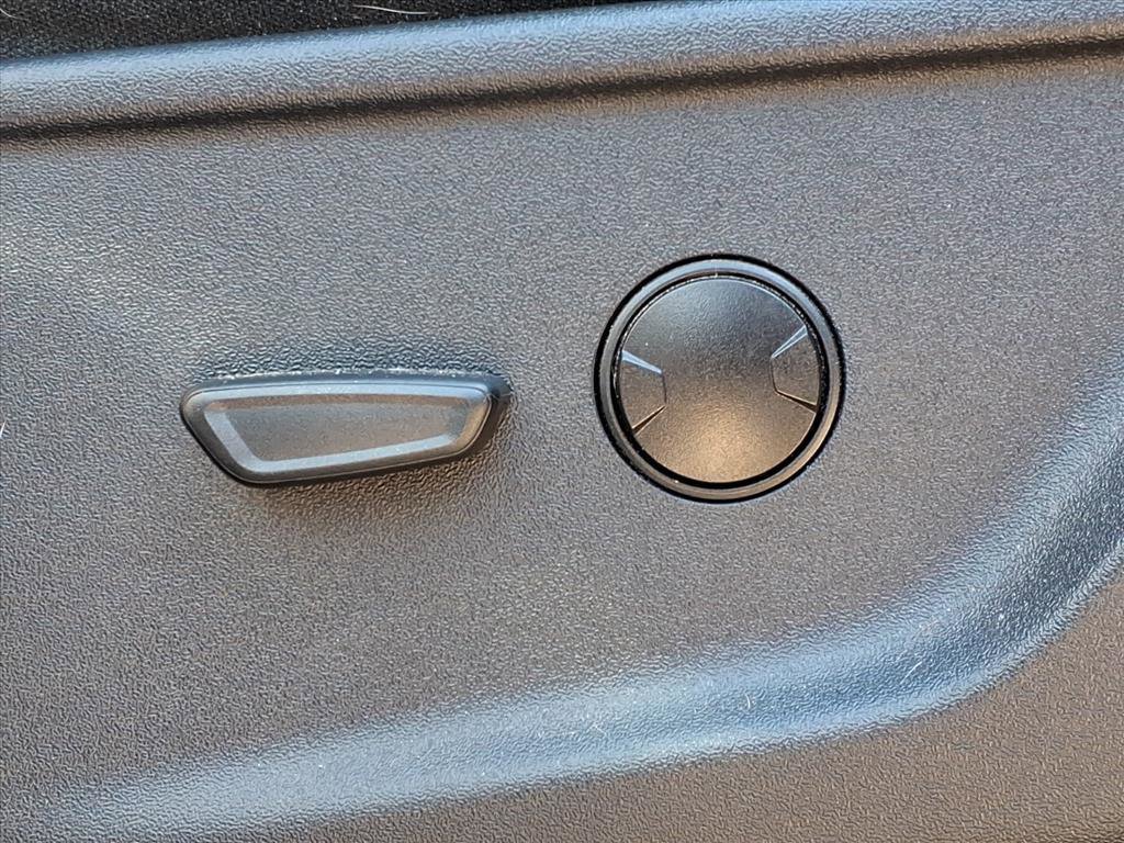 Used 2024 Ford F150 XLT w/ Mobile Office Package image 16