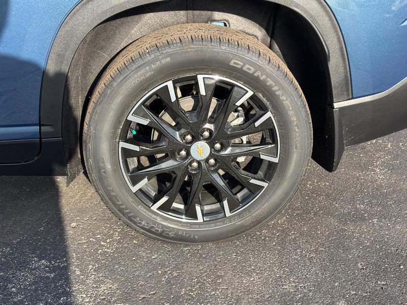 New 2026 Chevrolet Traverse LT w/ Sun and Wheel Package image 4