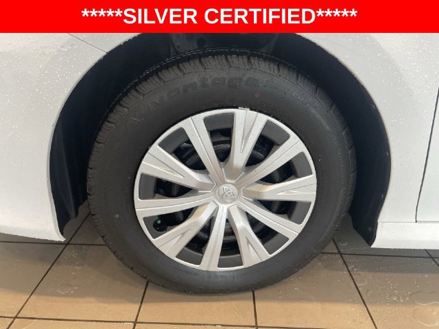Certified 2023 Toyota Camry LE FWD image 13