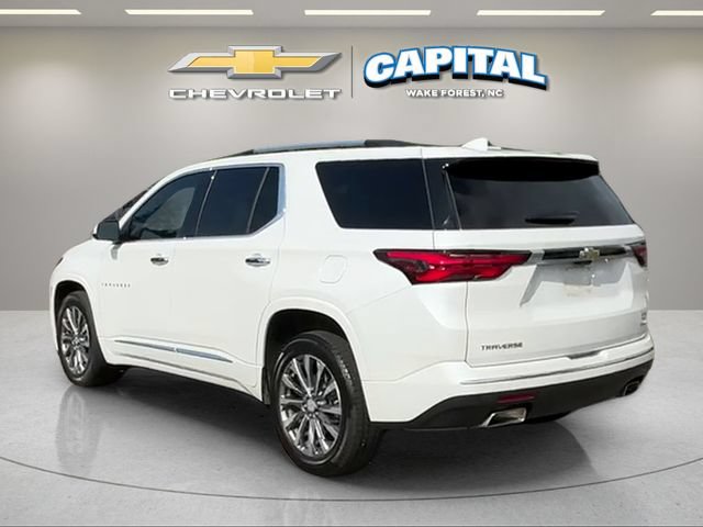 Used 2022 Chevrolet Traverse Premier FWD image 3