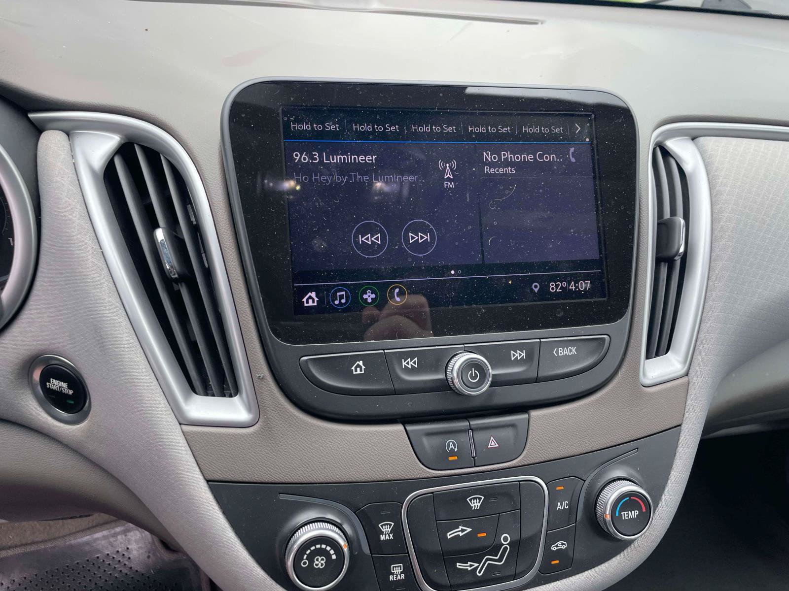 Used 2020 Chevrolet Malibu LS w/ Driver Confidence Package II FWD image 16