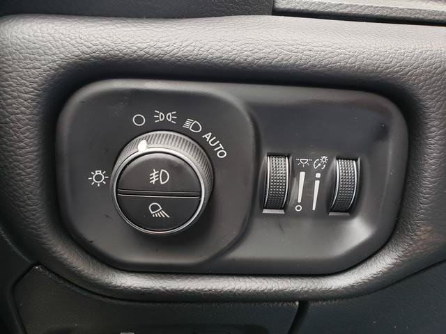 New 2027 RAM 1500 Laramie AWD/4WD image 30