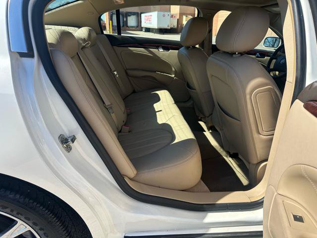 Used 2009 Buick Lucerne CXL FWD image 15