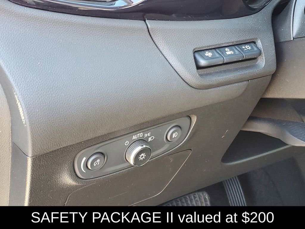 Used 2023 Buick Encore GX Essence w/ Advanced Technology Package AWD/4WD image 11