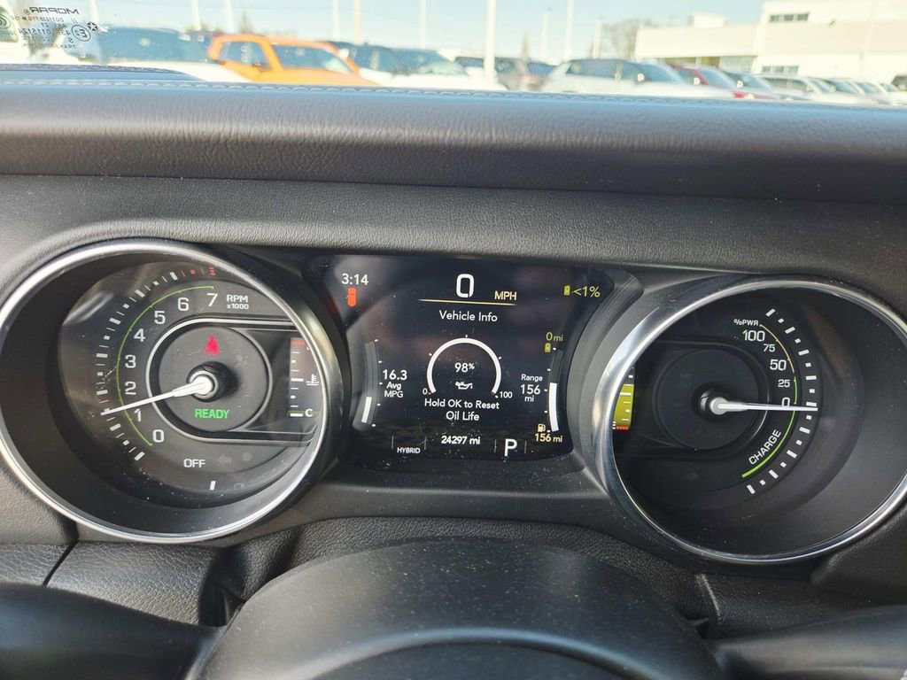 Used 2021 Jeep Wrangler Unlimited Rubicon 4xe w/ Steel Bumper Group image 28