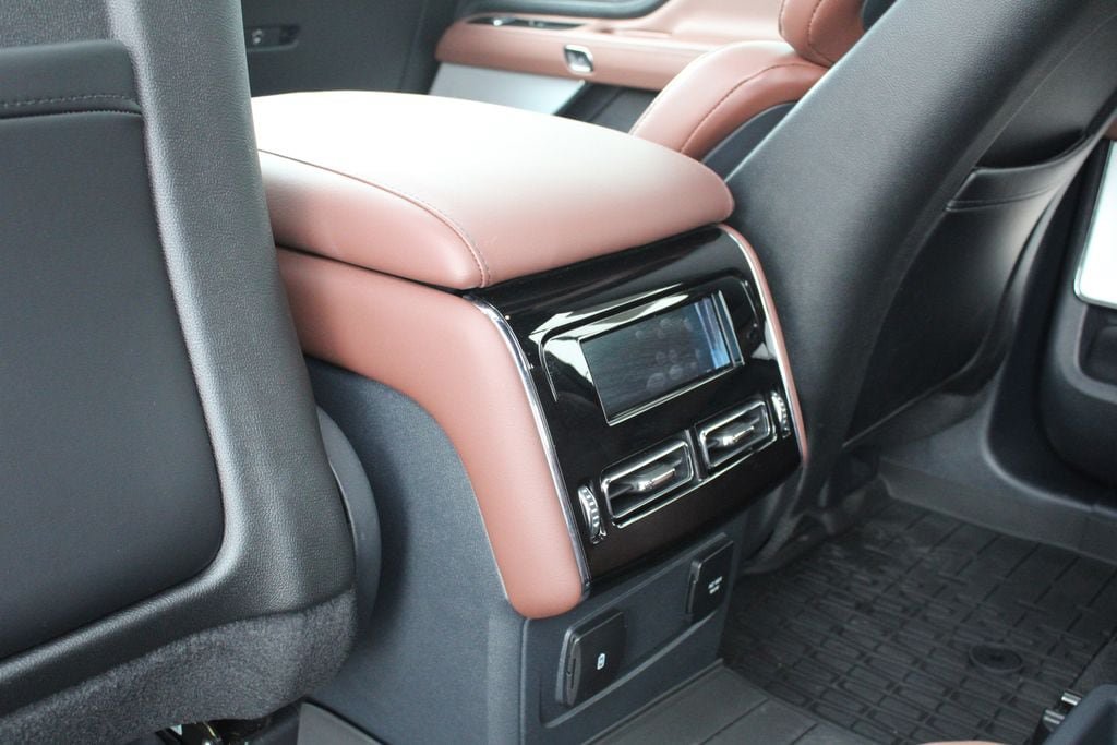 New 2026 Lincoln Aviator Reserve AWD/4WD image 23