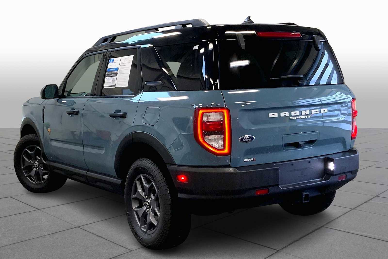 Used 2023 Ford Bronco Sport Badlands image 12