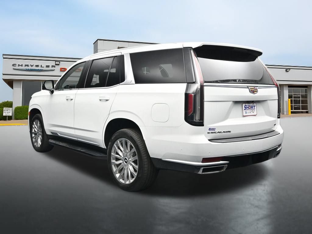 Used 2023 Cadillac Escalade Premium Luxury AWD/4WD image 3