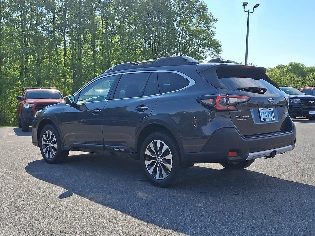 Used 2023 Subaru Outback Touring XT AWD/4WD image 4