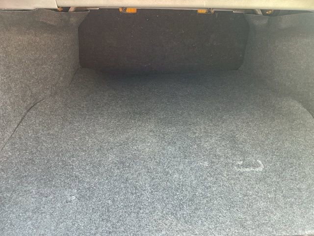 Used 2011 Chevrolet Impala LS image 20