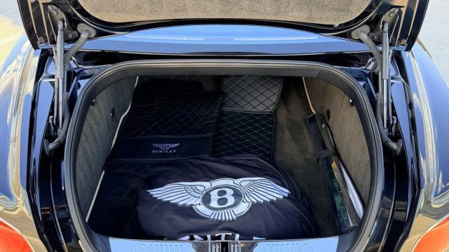 Used 2016 Bentley Flying Spur V8 image 24