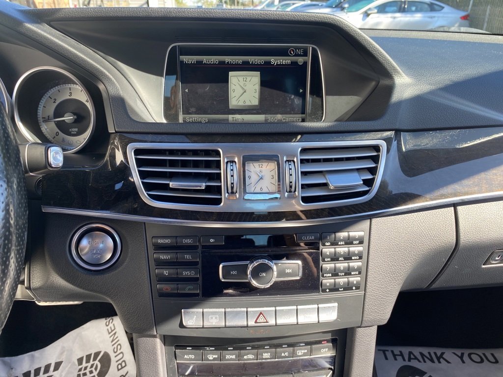 Used 2014 Mercedes-Benz E 250 BlueTEC Sedan image 30