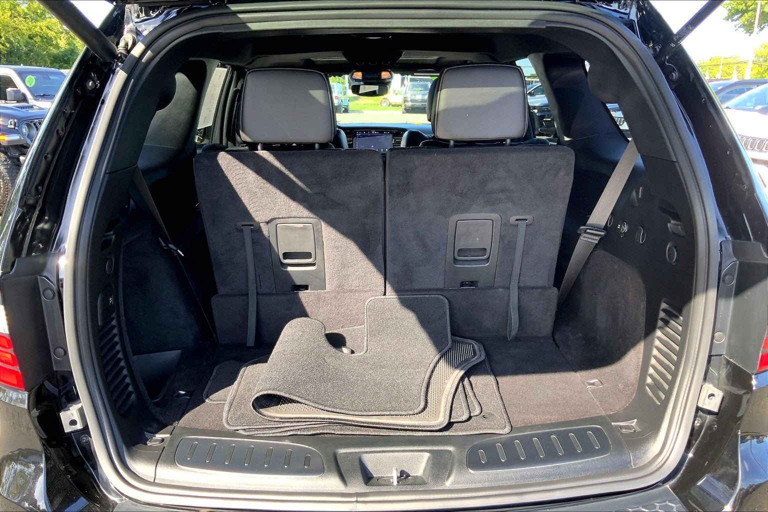 Certified 2025 Dodge Durango R/T AWD/4WD image 29