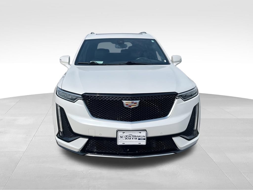 Used 2021 Cadillac XT6 Sport w/ Platinum Package AWD/4WD image 3