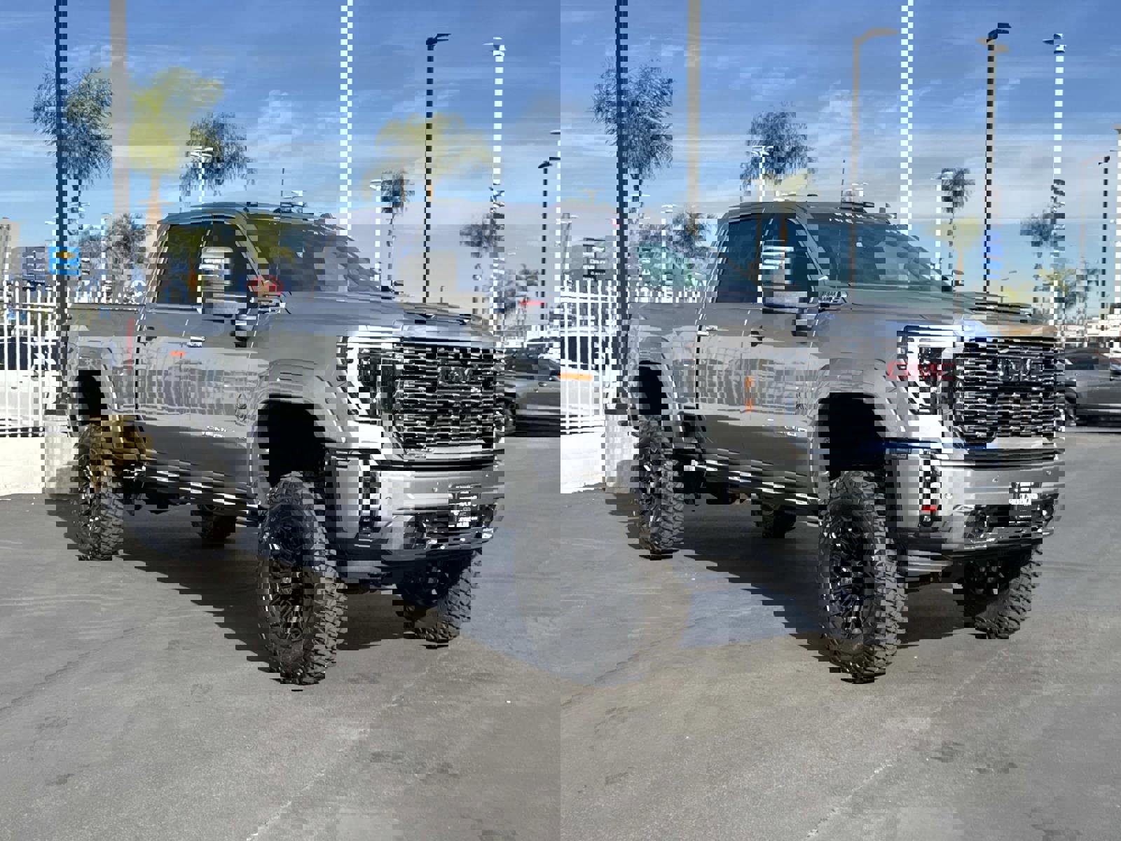 New 2026 GMC Sierra 2500 Denali w/ Denali Reserve Package image 3