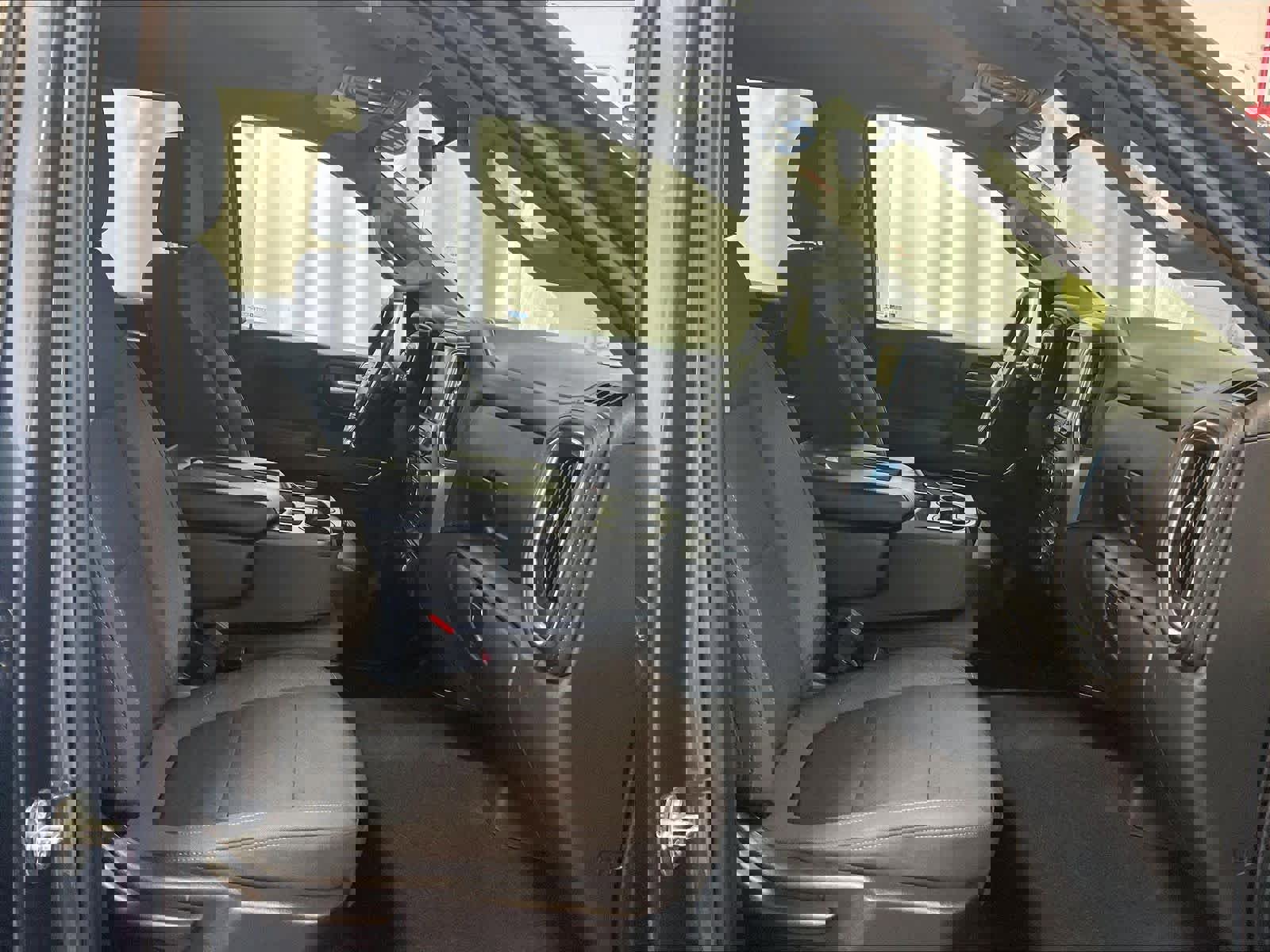 Used 2020 Chevrolet Silverado 1500 RST w/ All-Star Edition AWD/4WD image 11