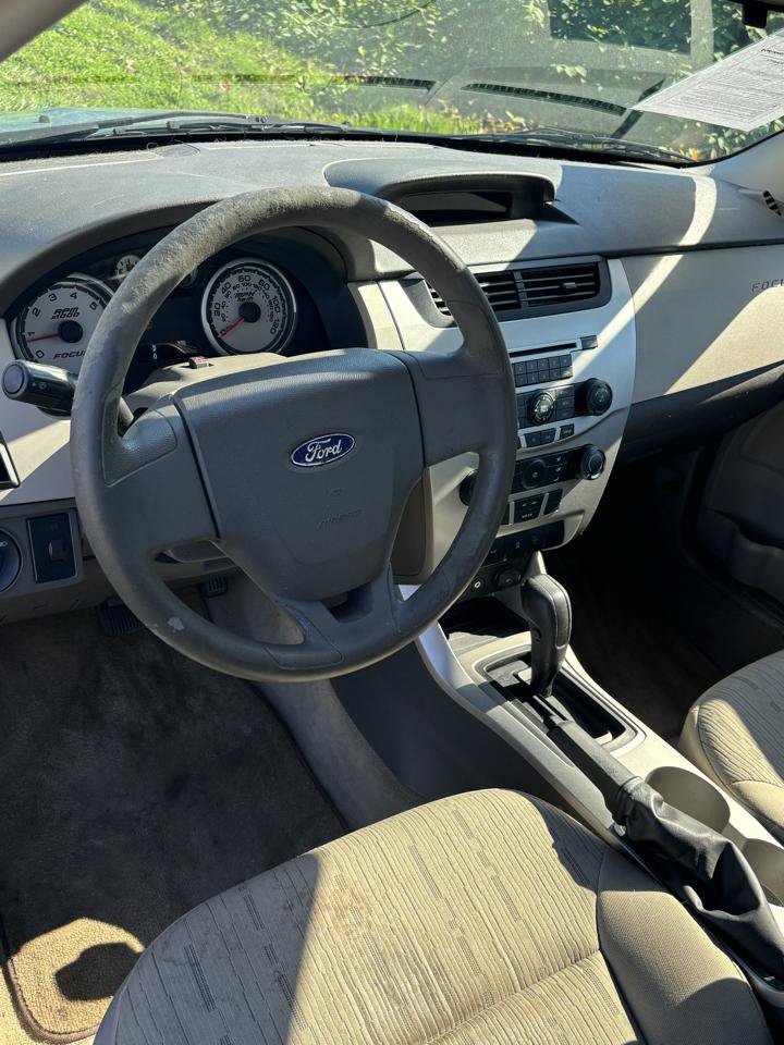 Used 2008 Ford Focus SE FWD image 17