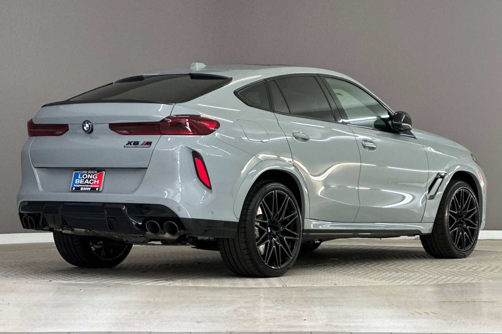 Used 2025 BMW X6 M Competition w/ Executive Package AWD/4WD image 8