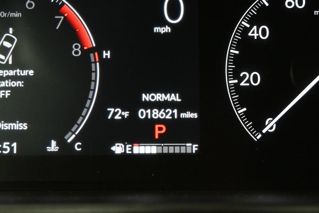 Used 2025 Honda Ridgeline Sport image 25