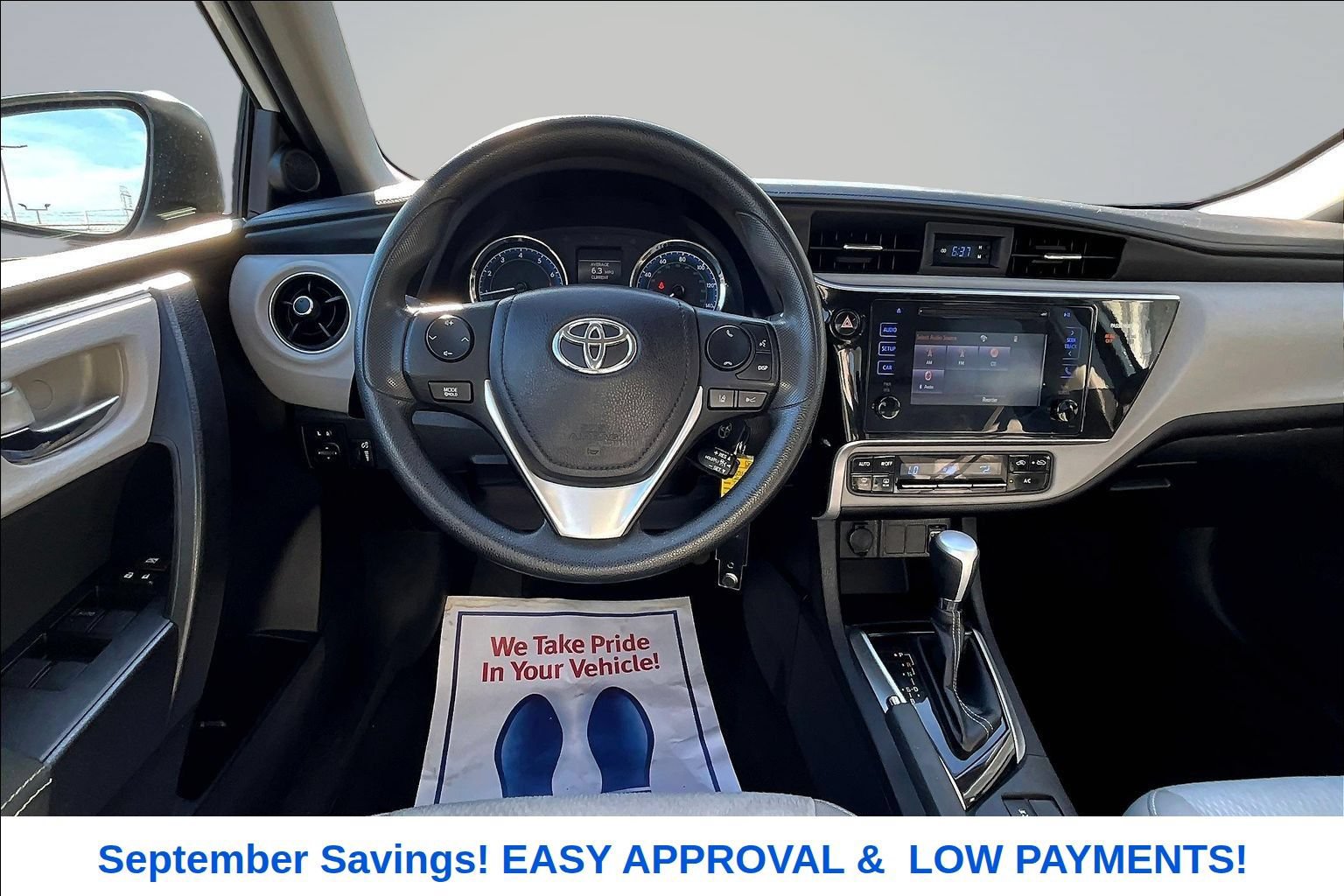 Used 2017 Toyota Corolla LE FWD image 7
