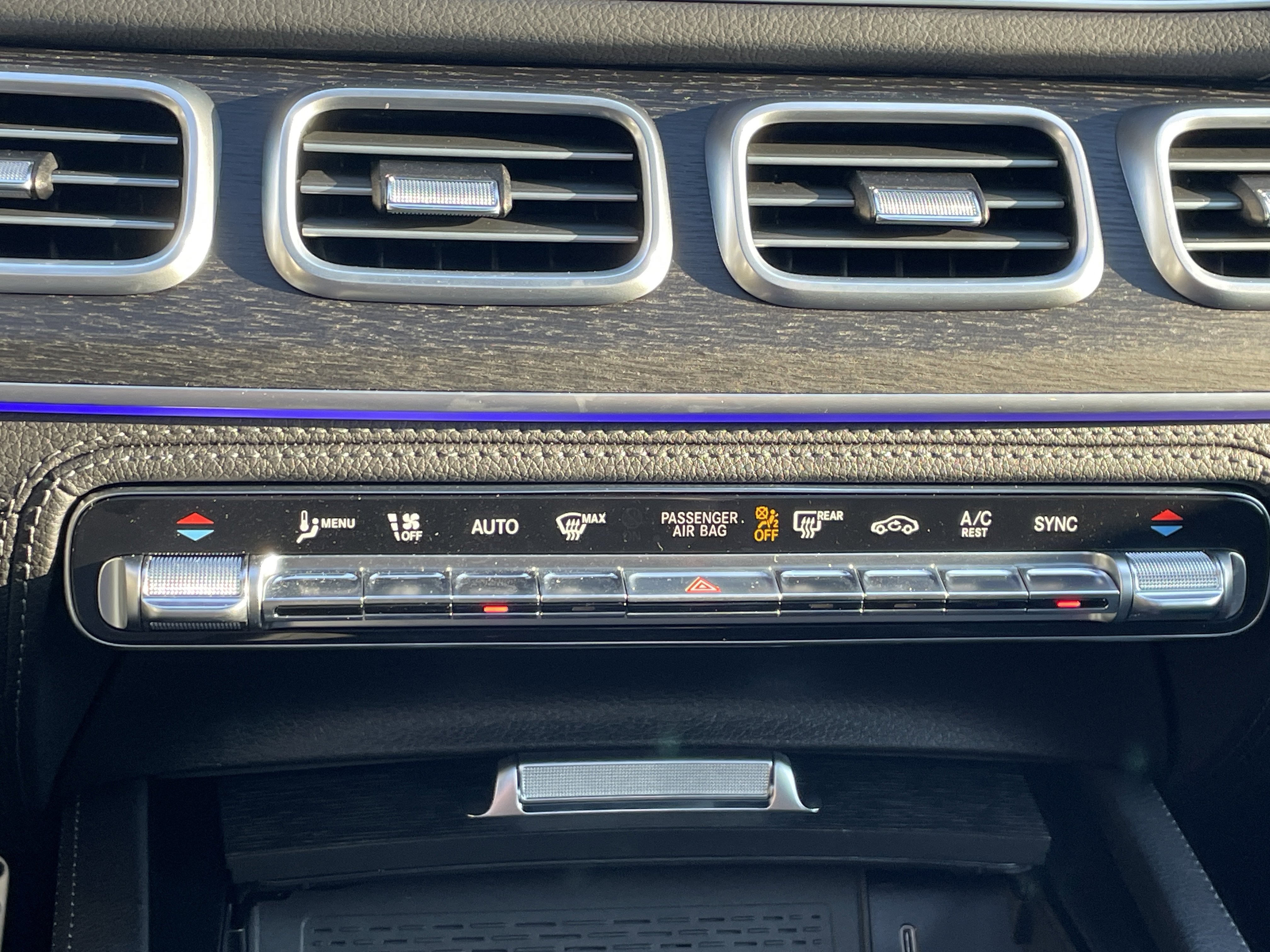 Certified 2024 Mercedes-Benz GLE 53 AMG 4MATIC Coupe image 33