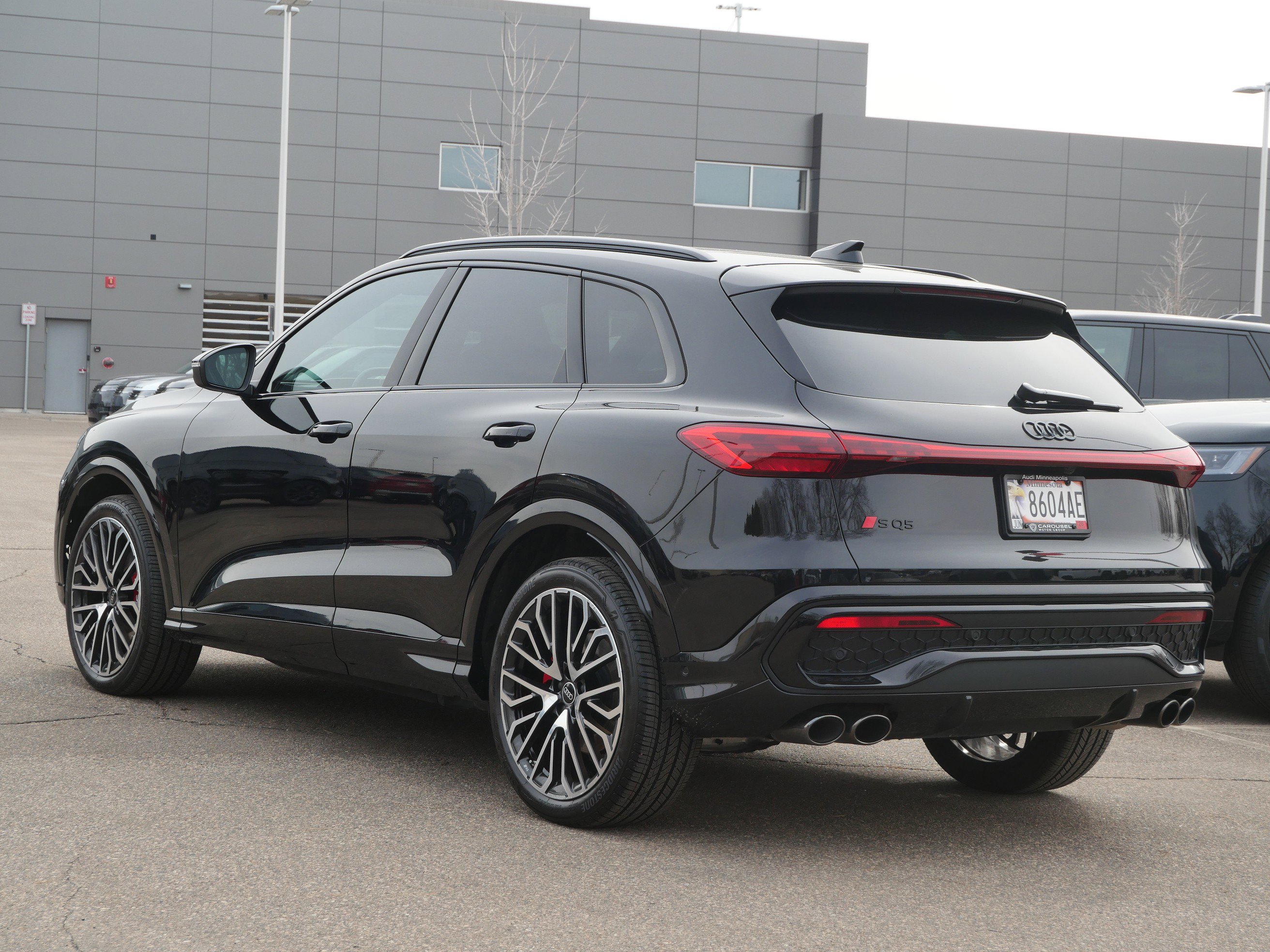 Used 2025 Audi SQ5 Premium Plus image 3