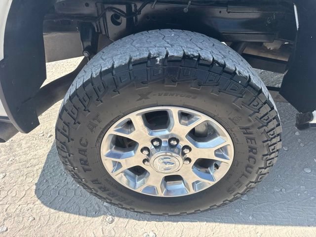 Used 2024 RAM 2500 Laramie AWD/4WD image 29