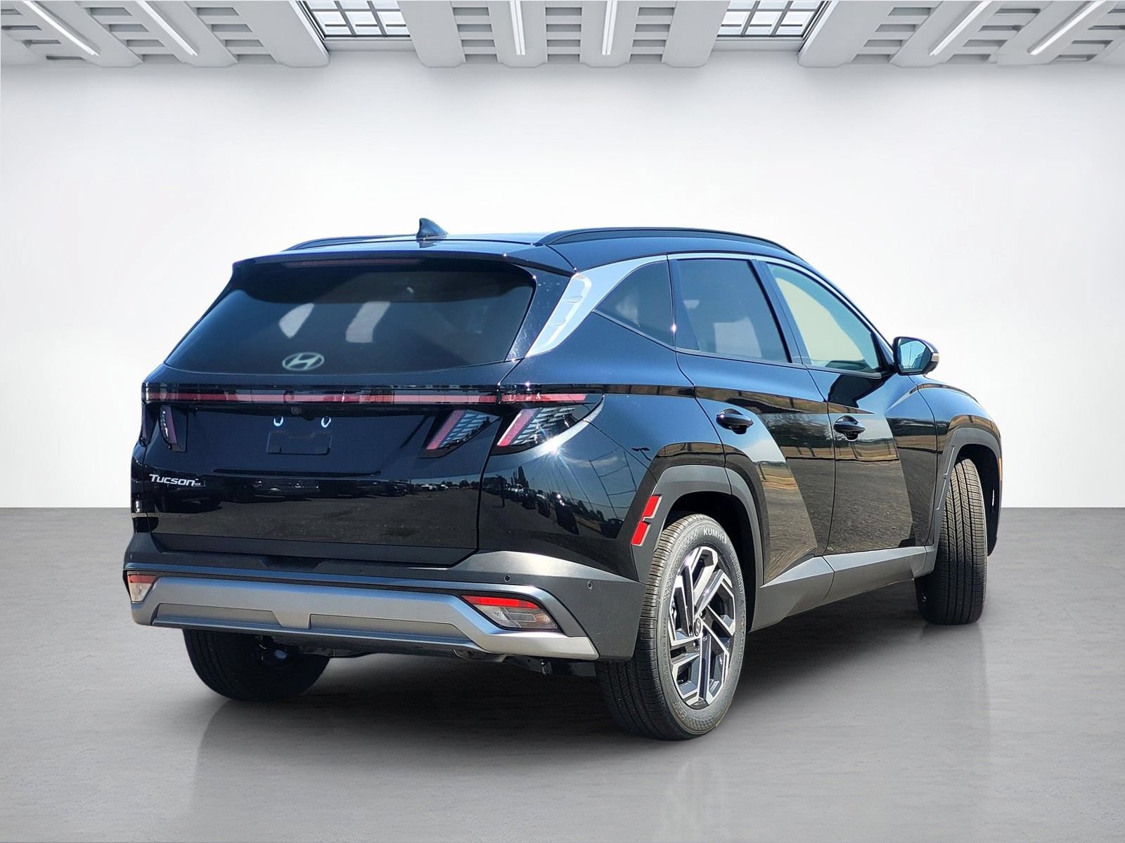 New 2026 Hyundai Tucson Limited FWD image 4