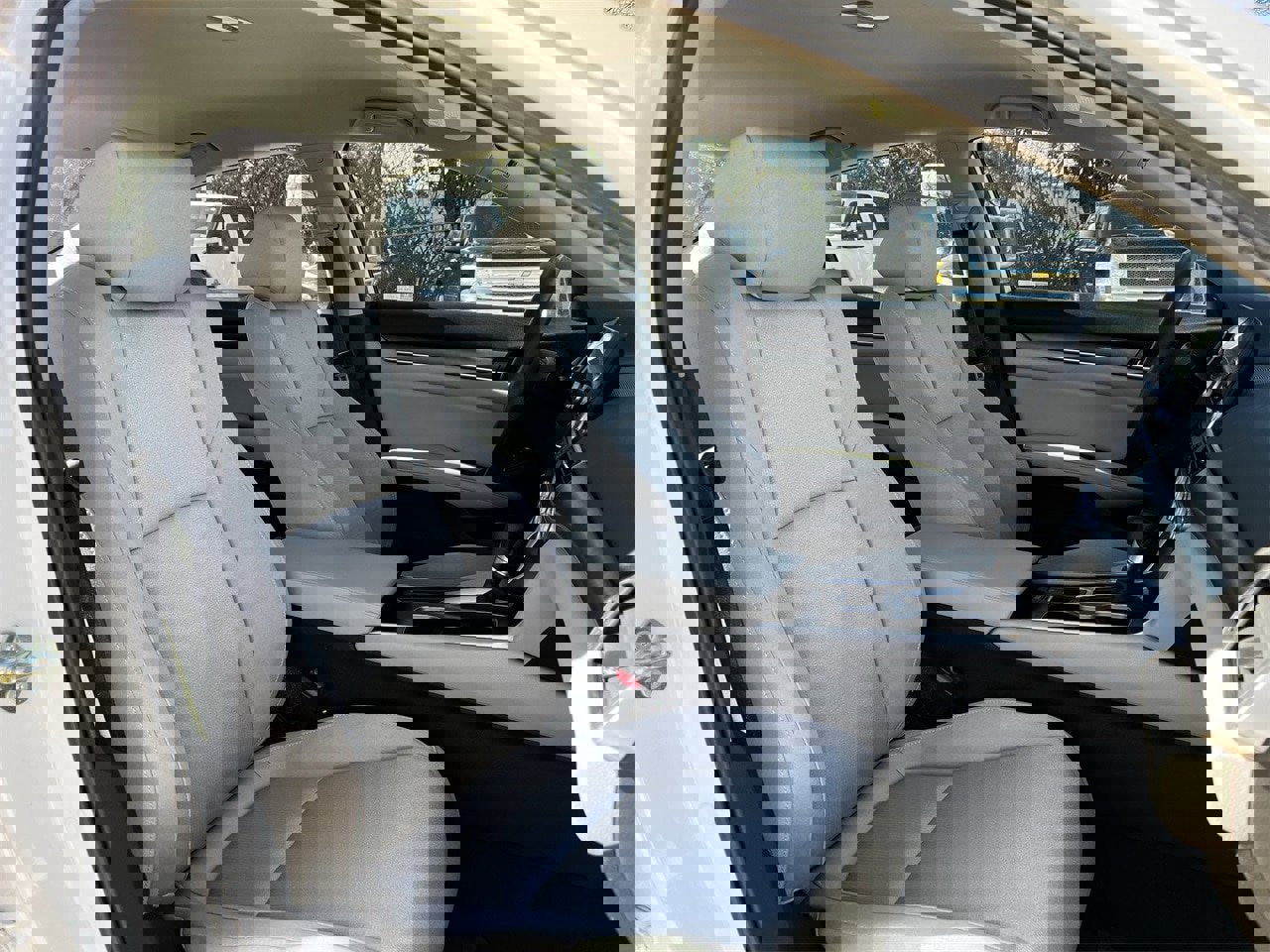 Used 2020 Honda Accord LX image 24